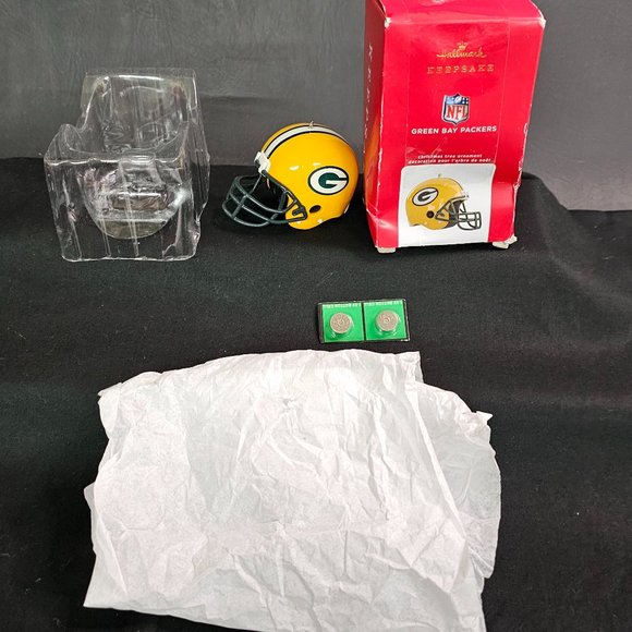 Green Bay Packers Magic Sound Helmet Hallmark Keepsake Christmas Ornament NIB - Picture 4 of 6